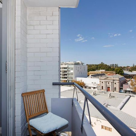 Central Hidden Gem - Fremantle Apartment Exteriör bild