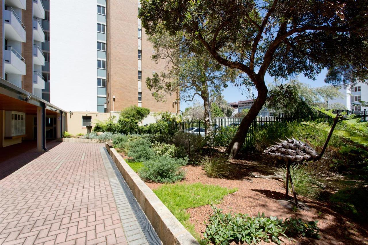 Central Hidden Gem - Fremantle Apartment Exteriör bild