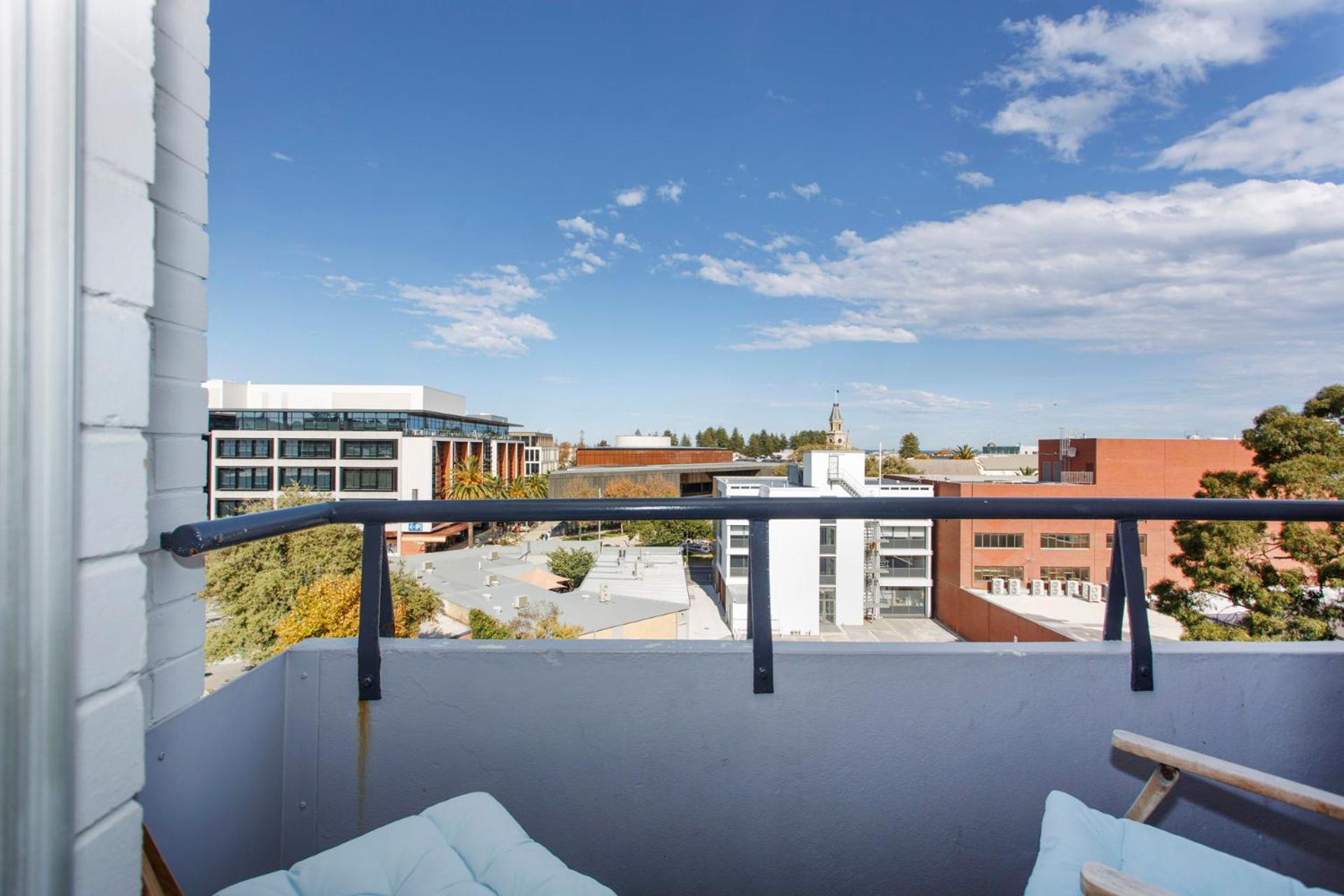 Central Hidden Gem - Fremantle Apartment Exteriör bild